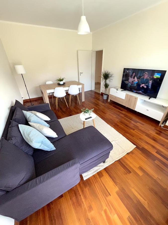 Cozy Apartment With Free Parking & Close To Lake Λουγκάνο Εξωτερικό φωτογραφία